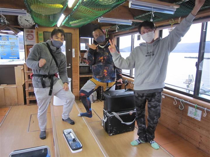 2021年12月8日 ワカサギ釣果報告