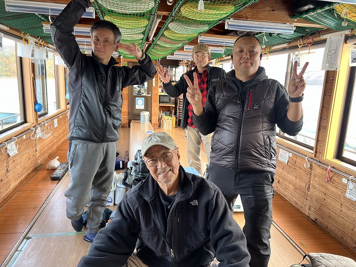 2025年11月7日　わかさぎ釣果報告