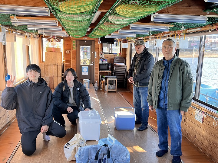 2025年12月15日　わかさぎ釣果報告